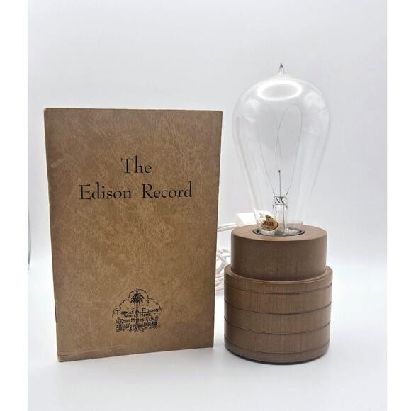 VTG Thomas Edison Lightbulb and Booklets Late 70's Era - Picture 1 of 8